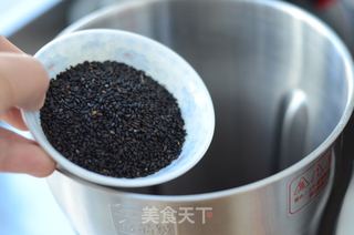 黑芝麻蜂蜜豆浆的做法步骤:3