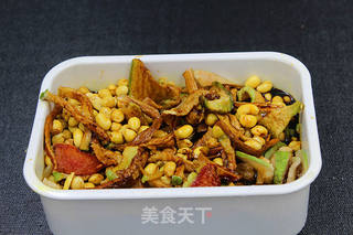 萝卜干黄豆小菜的做法步骤:4