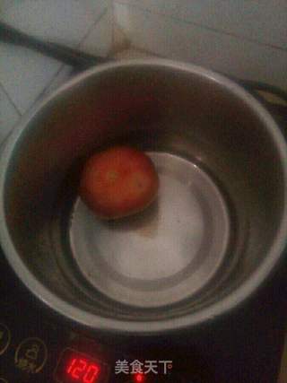 一碗冬日的肉丸汤~~~番茄肉丸汤的做法步骤：2