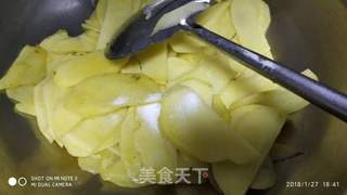 一锅土豆饭的做法步骤:4