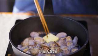 酒蒸蛤蜊的做法步骤:7