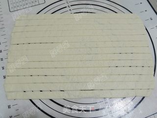 玫瑰苹果卷的做法步骤:9
