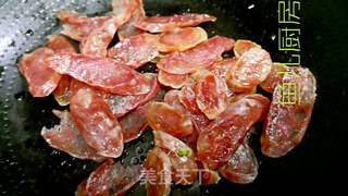 广式香肠焖口蘑──“鱼儿厨房”私房菜的做法步骤:8