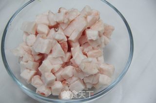 广东四大名饼之一：鸡仔饼的做法步骤：1