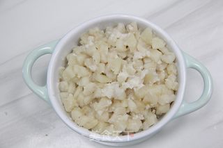 广东四大名饼之一：鸡仔饼的做法步骤：4