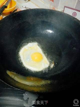 妈妈的好味道—炒饭的做法步骤:3