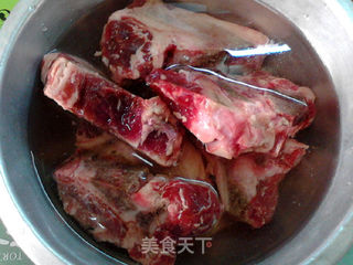 牛脊骨罗宋汤的做法步骤：2