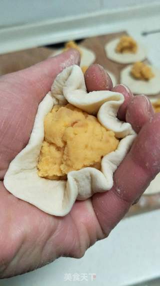 流沙包的做法步骤:8