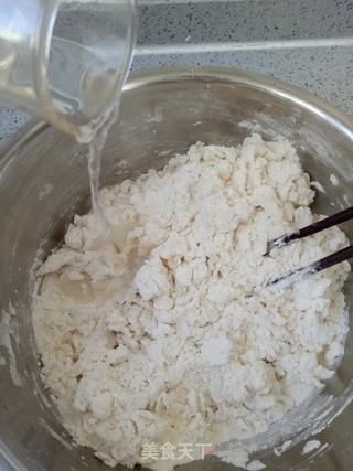 双色豆沙包的做法步骤:2