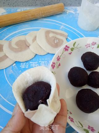双色豆沙包的做法步骤:14