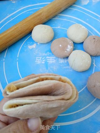 双色肉松猪蹄卷的做法步骤：13