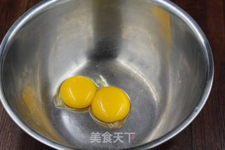 经典美味的提拉米苏的做法步骤:3