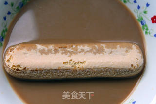 经典美味的提拉米苏的做法步骤:12