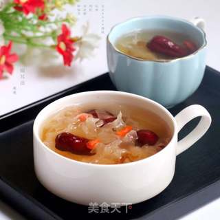 银耳红枣汤的做法步骤:4