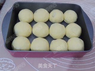 葡萄干小餐包的做法步骤:11