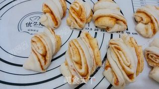 辣酱花卷的做法步骤:8