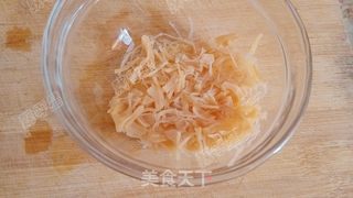 干贝蒸蛋羹的做法步骤:2