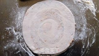 香辣芝麻酱饼的做法步骤:12