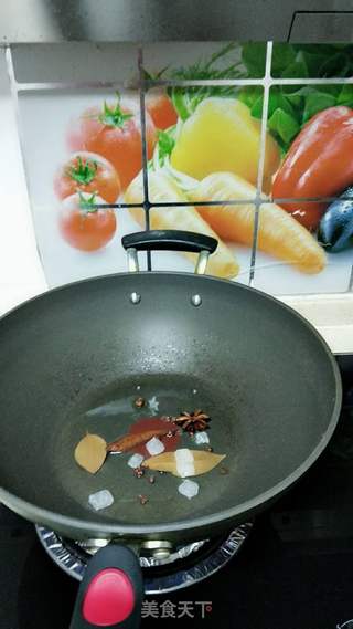 红腐猪蹄的做法步骤:2