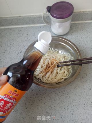 鱼露凉面的做法步骤:4