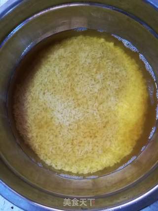 香肠香菇烧麦的做法步骤:2