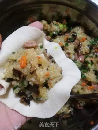 香肠香菇烧麦的做法步骤:17