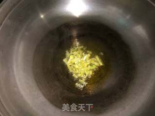 手擀面的做法步骤：7