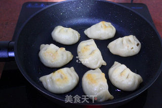 #年夜饭饺子，冰花煎饺的做法图解5