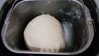 芝麻红糖三角包的做法步骤:5