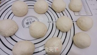 芝麻红糖三角包的做法步骤:10
