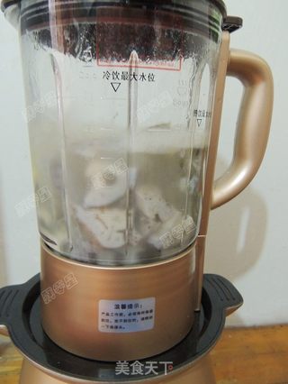 莲藕鲫鱼汤的做法步骤:10
