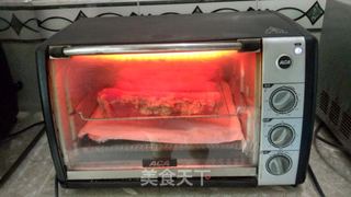 烤五花肉--烤箱菜谱的做法步骤:4