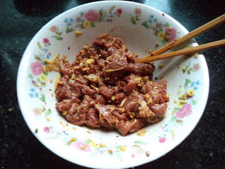 烤羊肉串的做法步骤:3