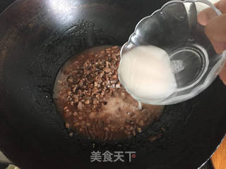 蜜汁叉烧包的做法步骤:6
