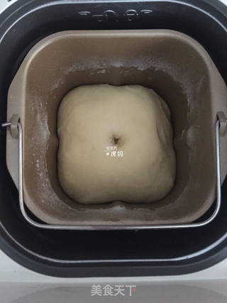 蜜汁叉烧包的做法步骤:8