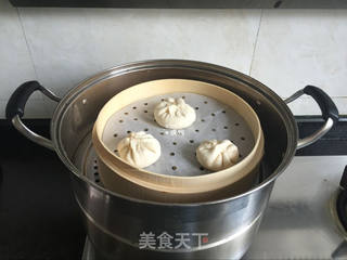 蜜汁叉烧包的做法步骤:12