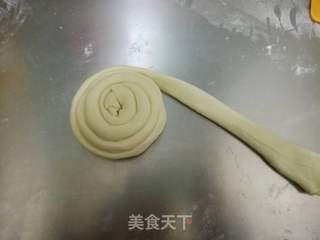 油酥鸡蛋饼的做法步骤:8