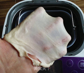 豆沙花面包的做法步骤:4