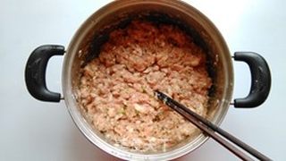 蛋饺的做法步骤:4
