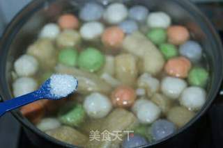 菌菇彩蔬丸子汤的做法步骤：8