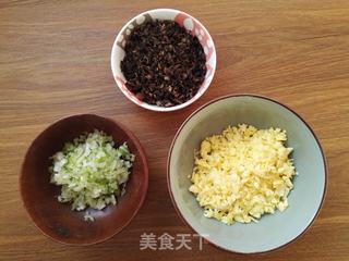 南瓜鸡蛋包子的做法步骤:4