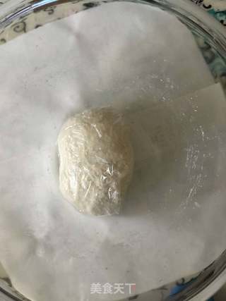薄如蝉翼的春饼的做法步骤：2