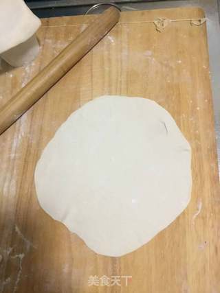薄如蝉翼的春饼的做法步骤：4