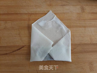 炸春卷的做法步骤:7