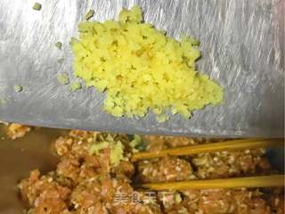 韭菜猪肉馅饺子的做法步骤:8