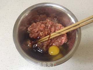 木耳口蘑肉丸汤的做法步骤:5