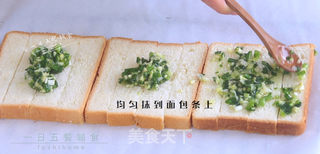 蒜香吐司的做法步骤:4