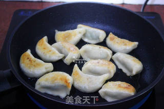 生煎饺子的做法步骤:6