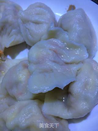 胡萝卜玉米瘦肉饺子的做法步骤:7