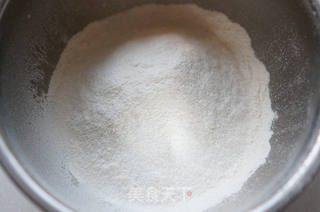 土豆苏打饼干的做法步骤:2